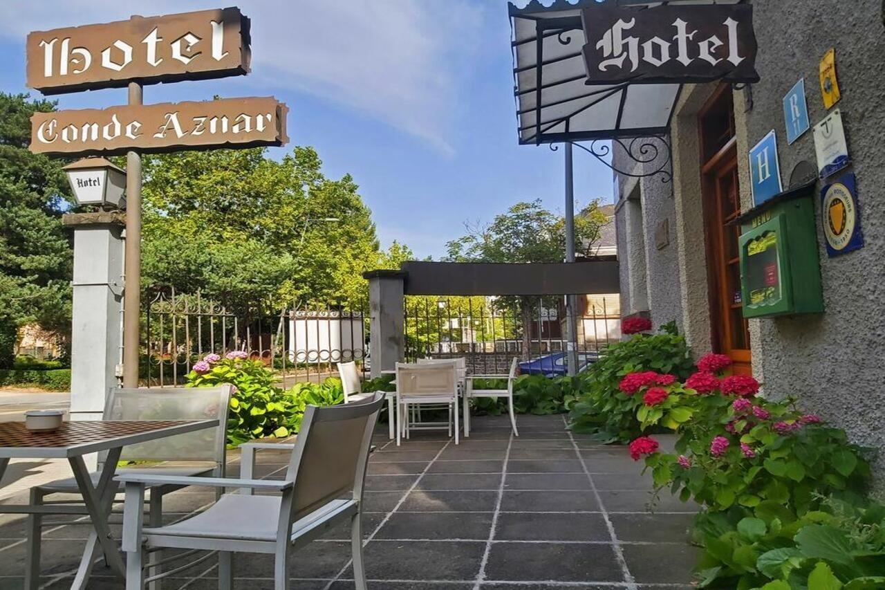 Hotel Conde Aznar Jaca Exterior foto