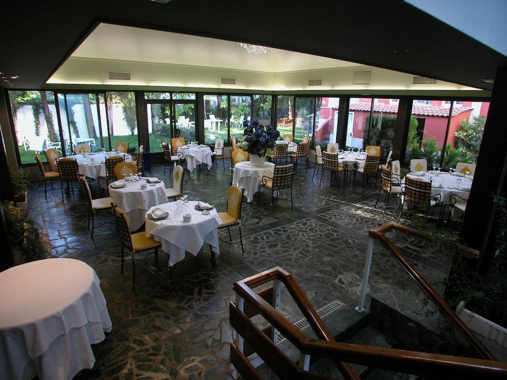 Hotel Conde Aznar Jaca Exterior foto