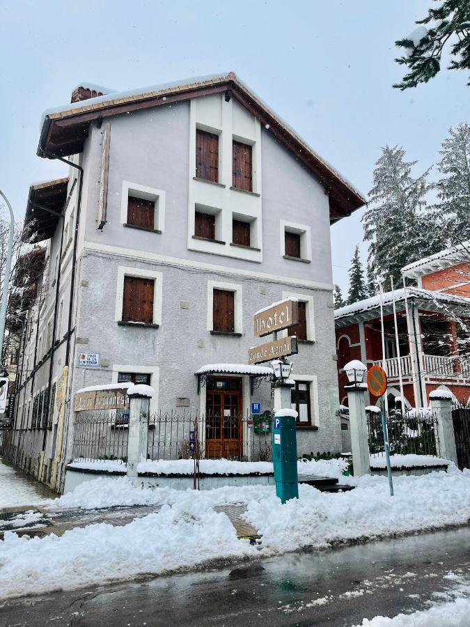 Hotel Conde Aznar Jaca Exterior foto