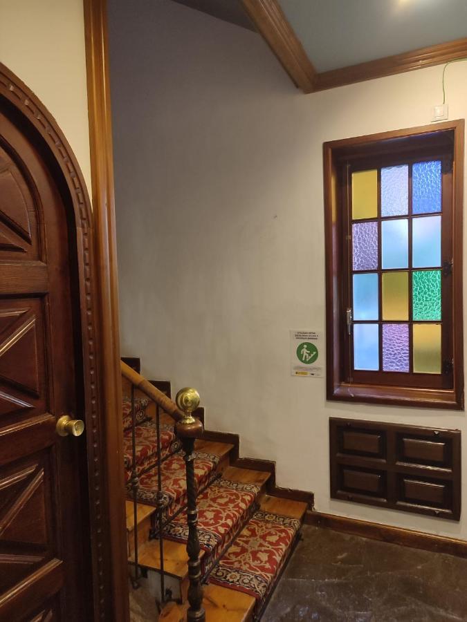 Hotel Conde Aznar Jaca Exterior foto